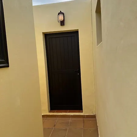 Cozy Canarian With Large Garden *